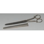 A pair of George V silver tailor's scissors and sheath, 26cm long,