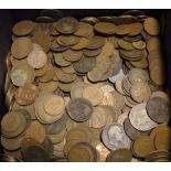 Coins - various British pennies, Victoria and later; half pennies; etc,