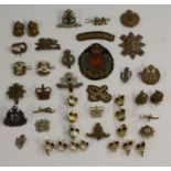 Cap Badges - various, mostly World War I, RAF, The Royal Highlanders Black Watch,