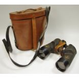 R.E.L. Canada WWII C.G.B. 40 MA 21784-C binoculars 1944 in leather case.