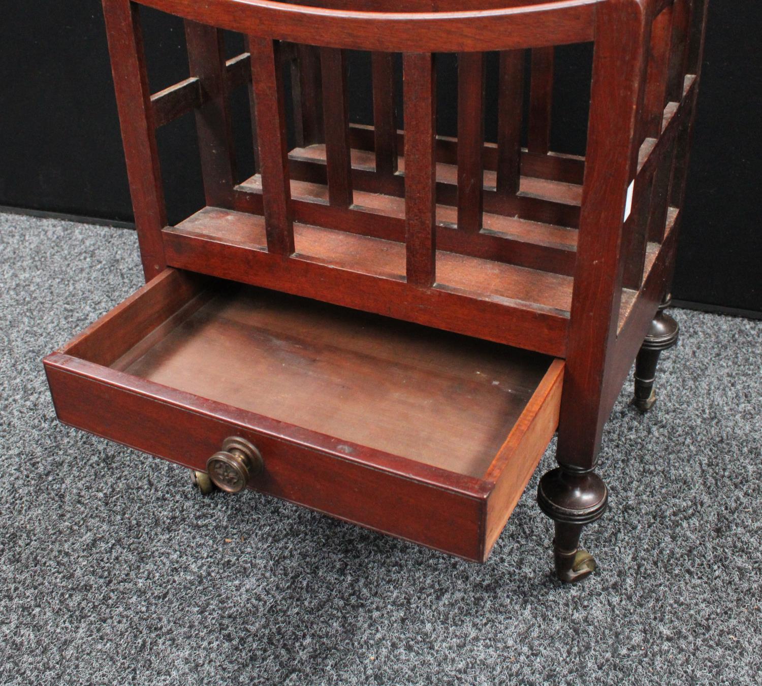 A George III mahogany Canterbury, of small proportions, three divisions, apron drawer, casters, - Image 4 of 6