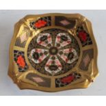 Ceramics - a Royal Crown Derby 1128 pattern shaped square footed sweetmeat dish, approx 14cm,