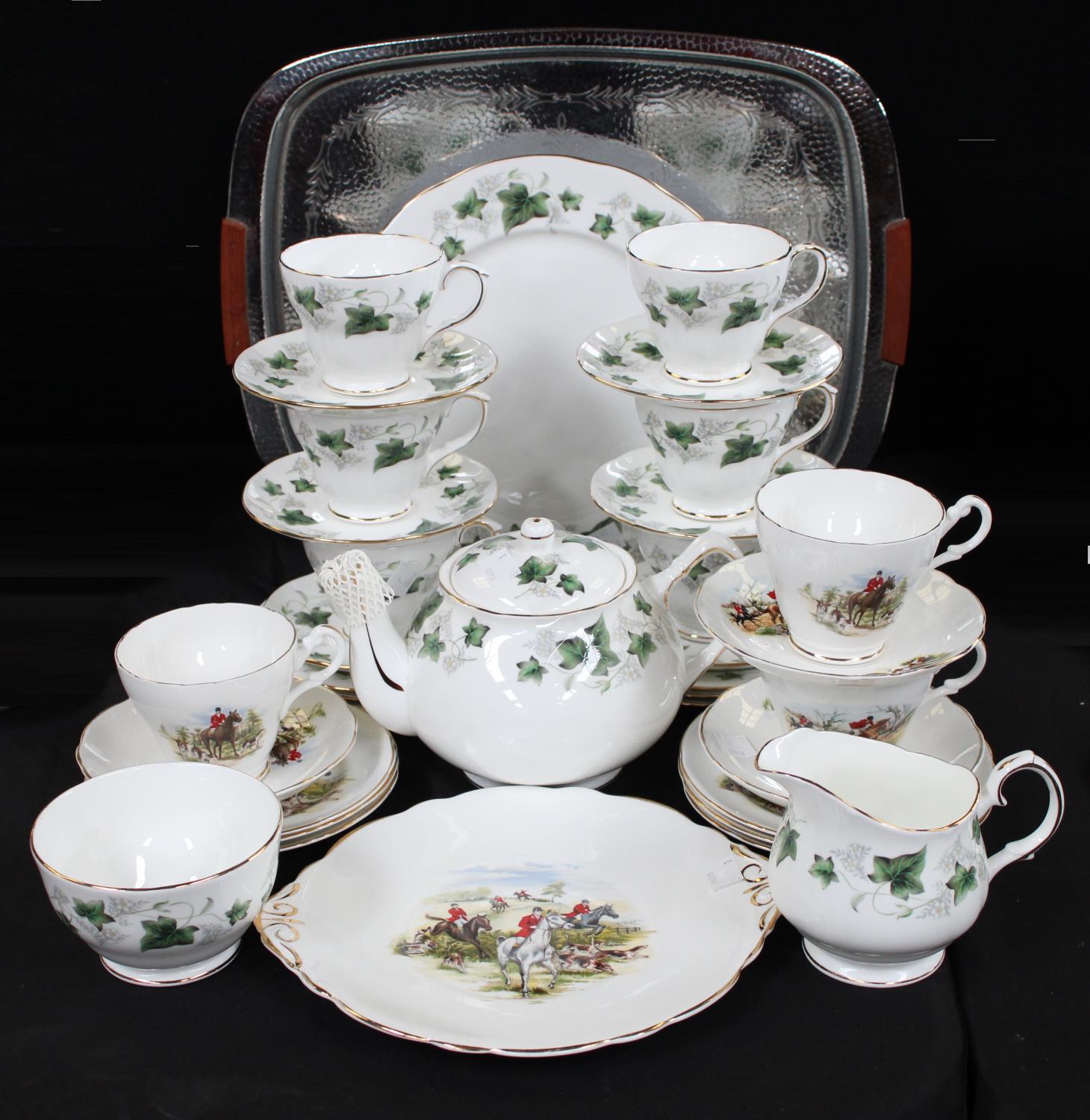 Ceramics - a Duchess China Ivy pattern tea service for six, cups, saucers, side plates, tea pot,