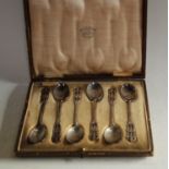 A set of six silver teaspoons, Birmingham, 1913,