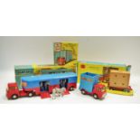 Corgi 1130 Bedford TK “Chipperfield’s Circus” Horse Transporter - red, blue, lemon interior,