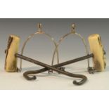 A pair of country house riding boot pulls, antler hafts, 18cm long, c.