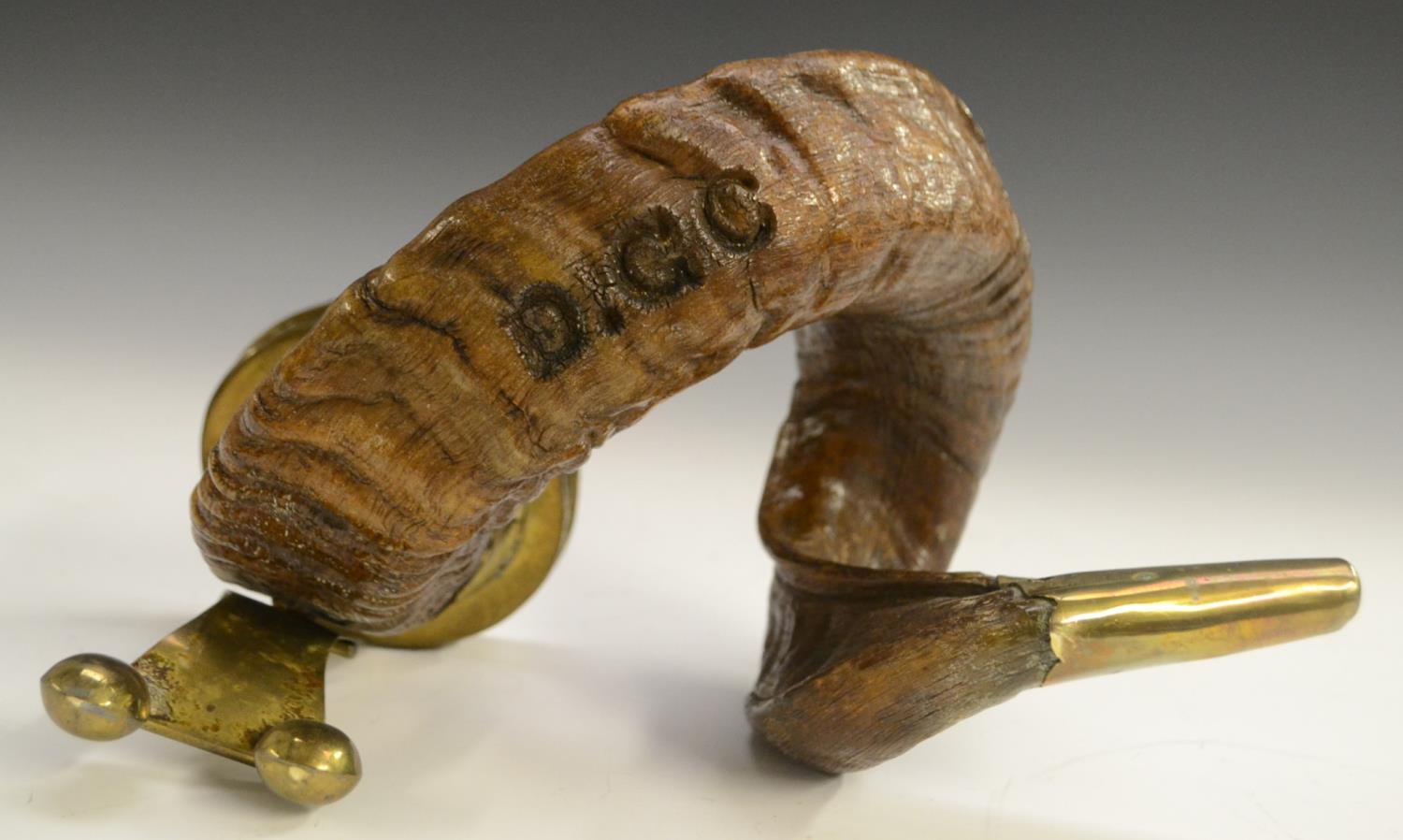 A 19th century Scottish ram's horn table snuff mull, hinged cover, 26cm wide, c. - Image 7 of 7