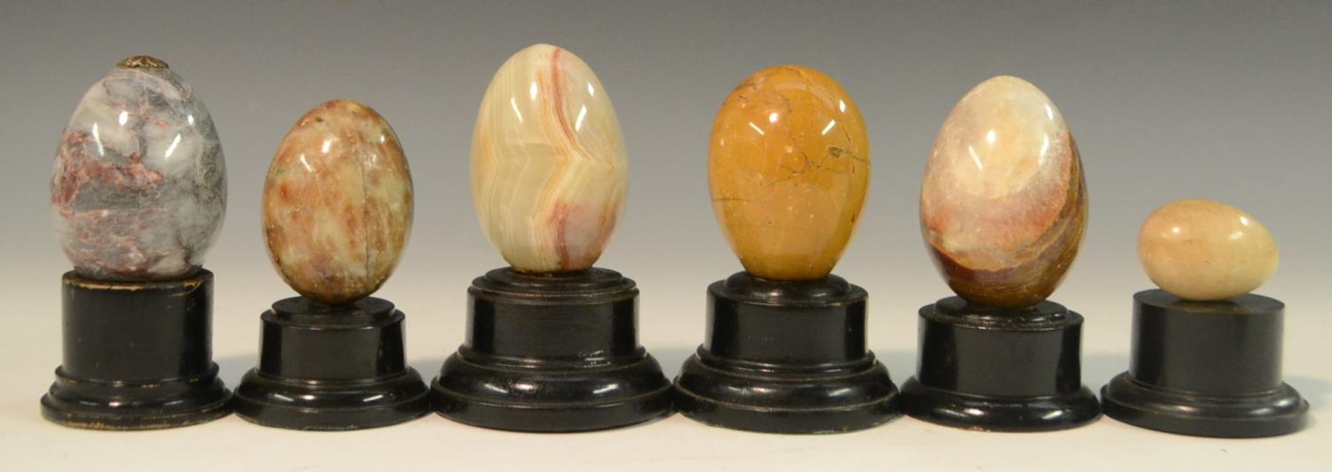 Geology - a collection of polished cabinet specimens, comprising egg shaped samples of fluorspar, - Image 3 of 9