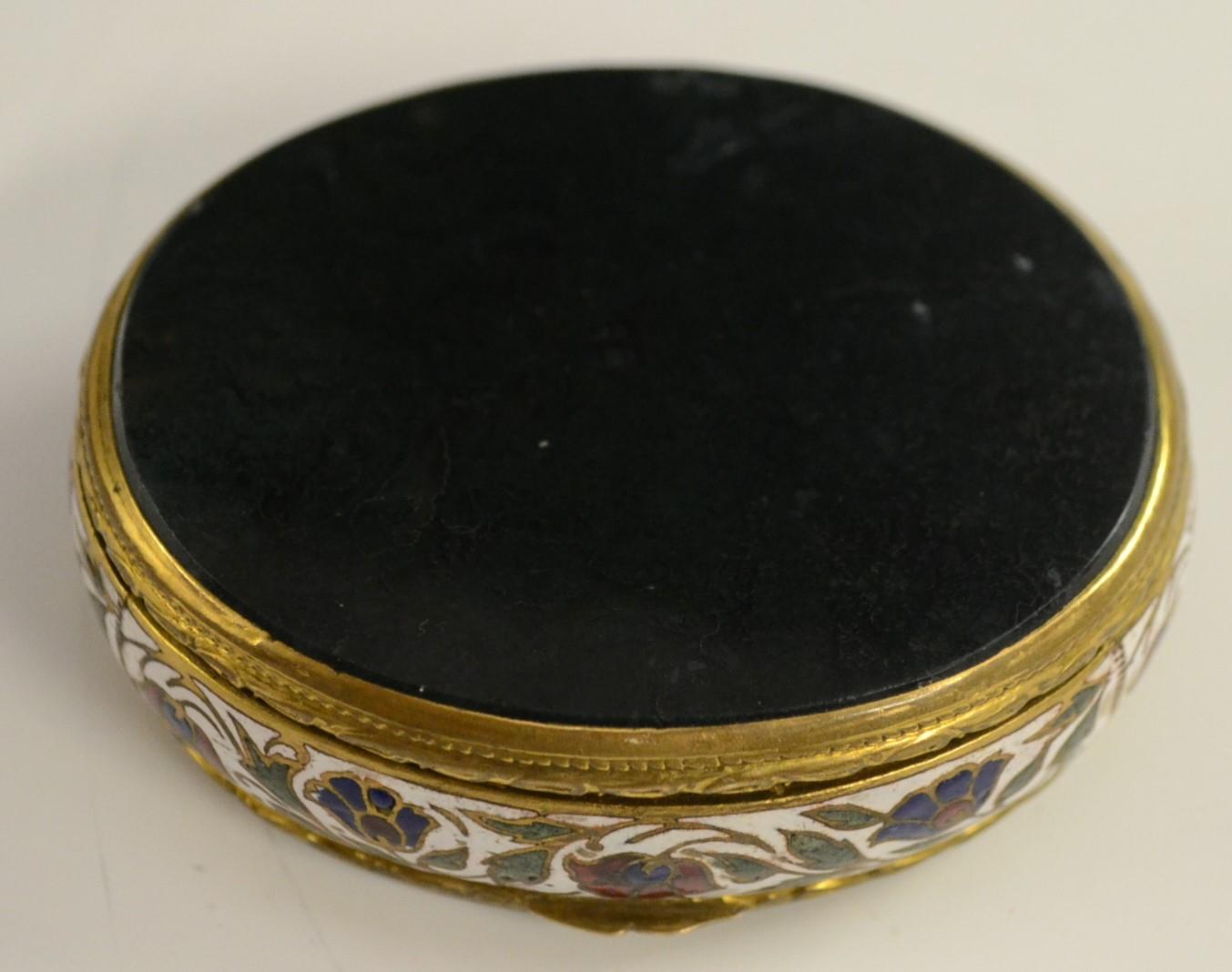 A 19th century agate mounted gilt metal and enamel oval snuff box, hinged cover, - Image 11 of 11