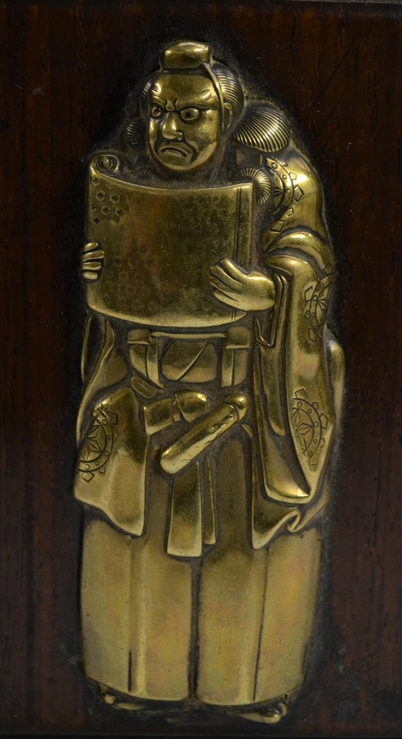A Japanese bronze-mounted hardwood plaque, the front inset with a figural relief of an official, - Image 3 of 6
