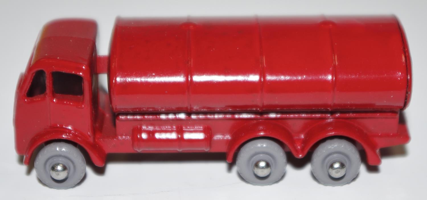 Matchbox Regular Wheels 11b ERF Tanker "Esso" - Stannard Code 10 - red body with mask sprayed - Image 2 of 7