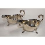 A pair of silver sauce boats, Birmingham 1913,