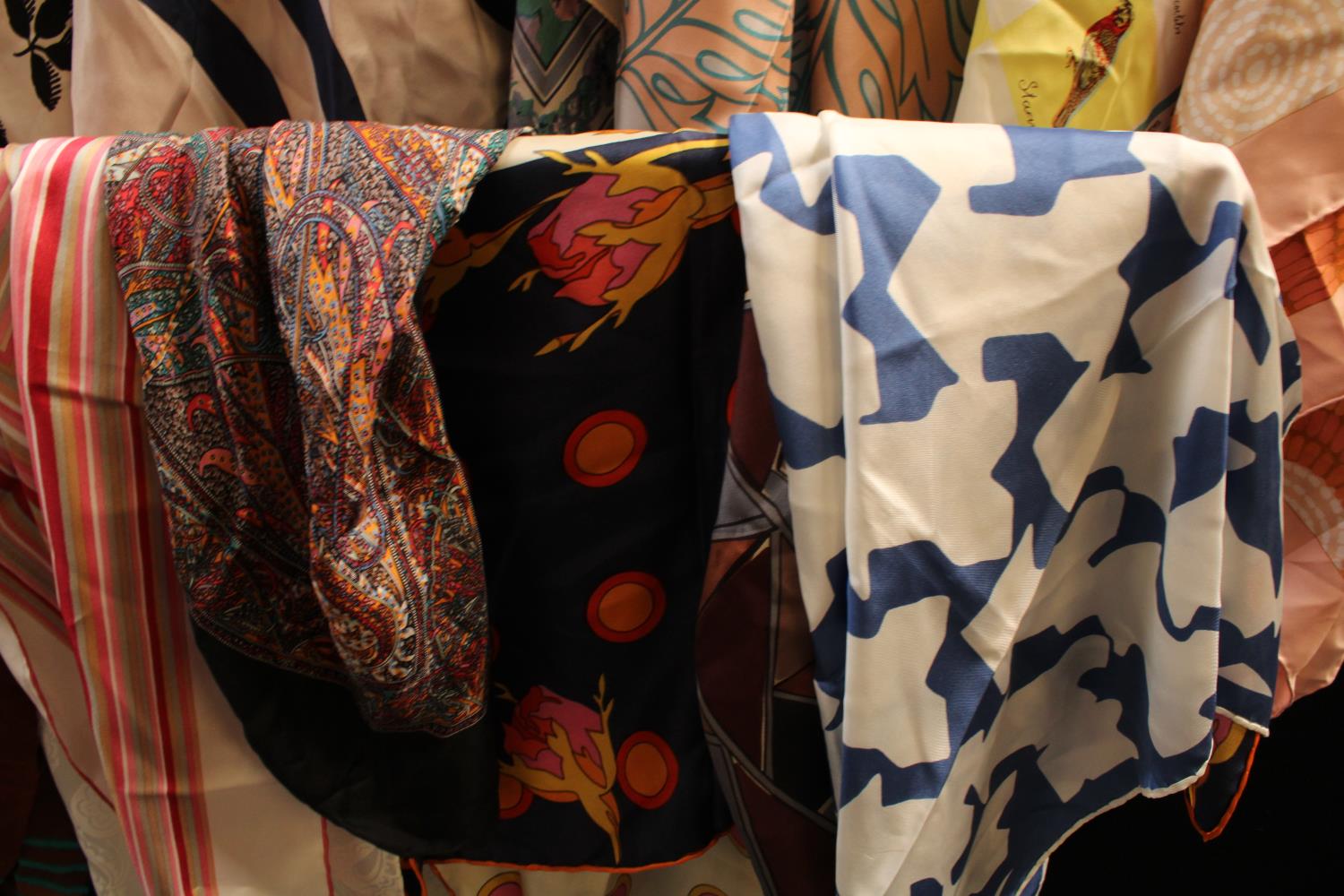 Ladies Accessories - vintage scarves, including Atelier Versace, Pierre Balmain, Liberty, Jacqmar, - Image 7 of 8