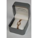 A Rotary Elite ladies 9ct gold cased quartz dress wristwatch, 9ct gold bracelet, 15.