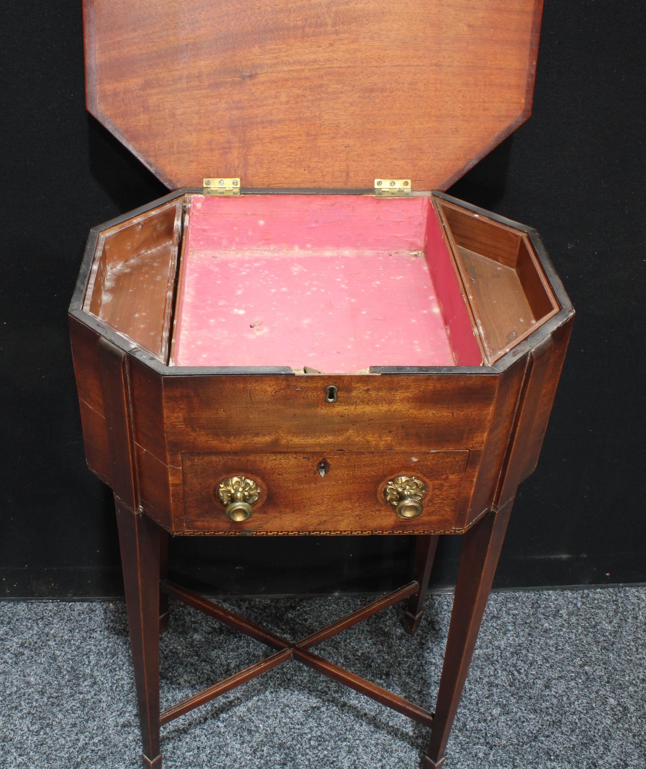 A 'George III' mahogany octagonal work table, hinged top enclosing a pair of removable trays, - Image 3 of 6