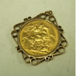 A George V sovereign, 1925, 9ct gold pendant mount, 10.