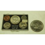 Coins - a United States mint set,