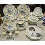 A part Masons Regency pattern tea and dinner setting including teapot, cups and saucers,
