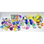 Pokemon - Burger King - a comprehensive, complete variety of promotional spinners, plush toys,