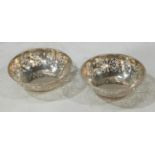 A pair of George V silver circular sweetmeat dishes, Birmingham 1921