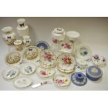 Decorative ceramics - various trinket dishes including Royal Crown Derby Derby Posies, Aynsley,