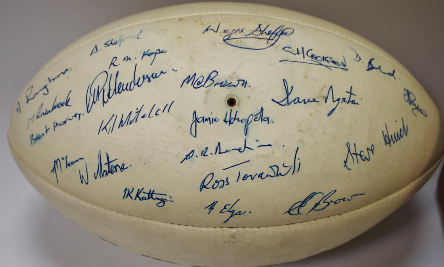 Autographs - a Gilbert Barbarian rugby ball signed by approximately 43 players including Rory Underw - Image 3 of 3