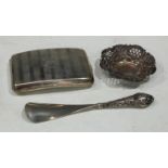 A silver cigarette case; a silver hafted shoe horn; a small pierced silver basket (3)