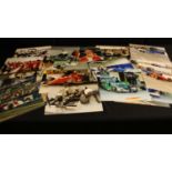 Automobilia - professional Formula 1 photographs from the 1990s, Mansell, Schumacher, Hill,