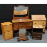 An Edwardian inlaid dressing table, mirror back, two graduated drawers, tapering legs, castor