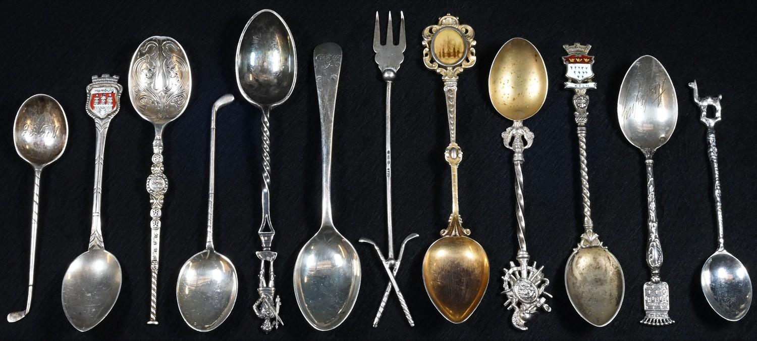 A collection of silver souvenir spoons, various forms and countries of origin (12), 4oz gross