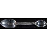 A Victorian silver medicine spoon, 13.5cm long, Wright & Davies, London 1871