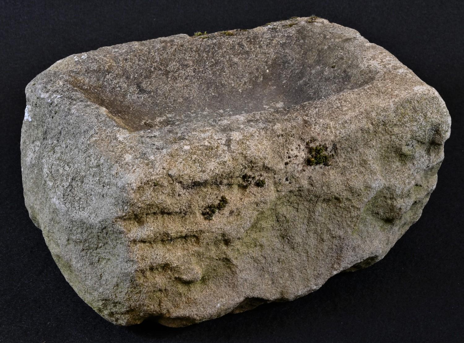 A 19th century limestone rectangular bird bath, 21cm long, 16cm wide - Image 2 of 4