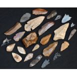 Antiquities - Stone Age, six North American obsidian and other worked arrowheads and points,