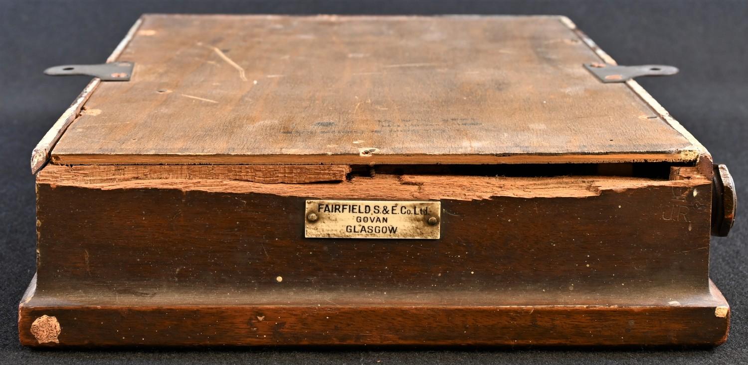 An early 20th century Scottish mahogany wall mounted perpetual calendar, by Fairfield S & E Co - Bild 4 aus 4