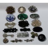 Jewellery - a Moss agate panel brooch; others malachite, jet, cameo, silver thistles, filigree,