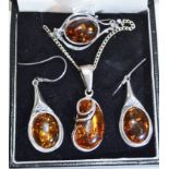 Jewellery - an amber coloured copal parure, pendant, brooch and a pair of earrings, 925 silver