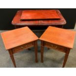 A 19th century mahogany rounded rectangular extending dining table, fluted legs, 71.cm high, 171cm
