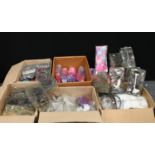A large quantity of costume jewellery and vanity products, all ex shop stock (6 boxes)