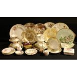 Royal Crown Derby Ceramics including Posie plates and trinkets, Derby border trios, Gold Aves,