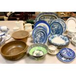 A salt glazed bowl, stoneware jugs, storage jar and casserole; A Willow pattern Blue and White