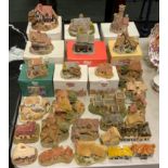 Decorative ceramics - Lilliput Lane; David Winter Cottages; Countryside collection including