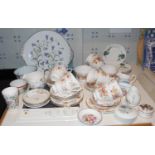 Teaware - a Colclough Amanda tea service, for six; other tea ware; Wedgwood trinket pot; etc