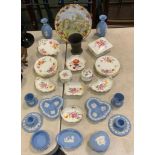 Ceramics - Royal Crown Derby Posies trinket box, trays, oval dish, bon bon dish, etc; others,