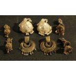 Jewellery - a pair of ornate white metal filigree earrings; other similar (4)