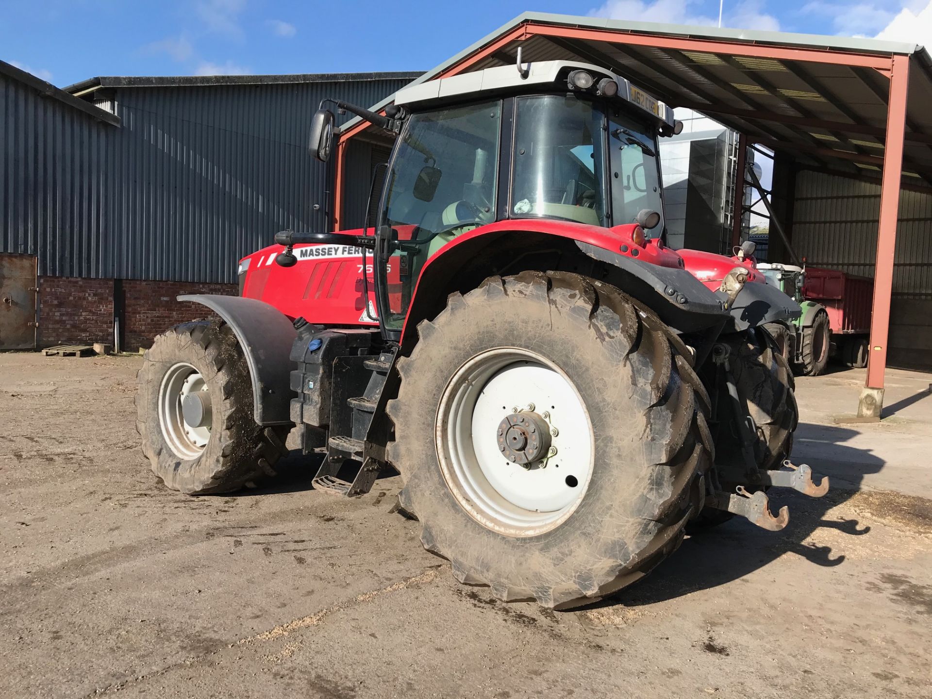 2012 Massey Ferguson 7626 Dyna 6, 50kph, Front Linkage & PTO, Front & Cab Suspension, 4328 Hours - Image 6 of 9