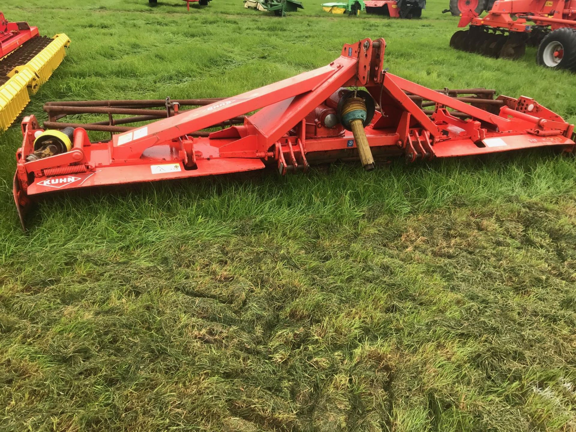 2008 Kuhn HR4003D 4m Power Harrow