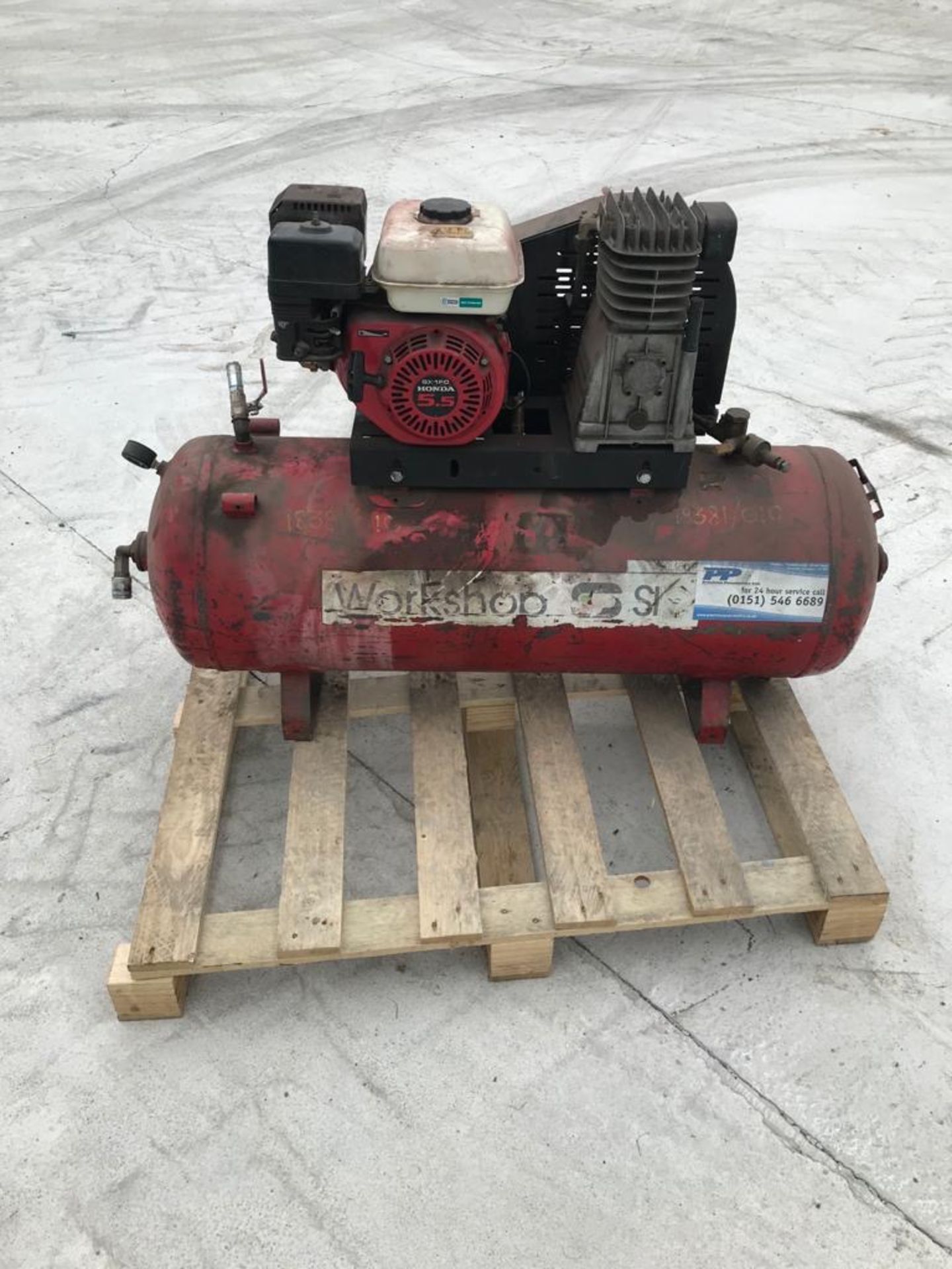 150ltr Compressor cw/ honda engine