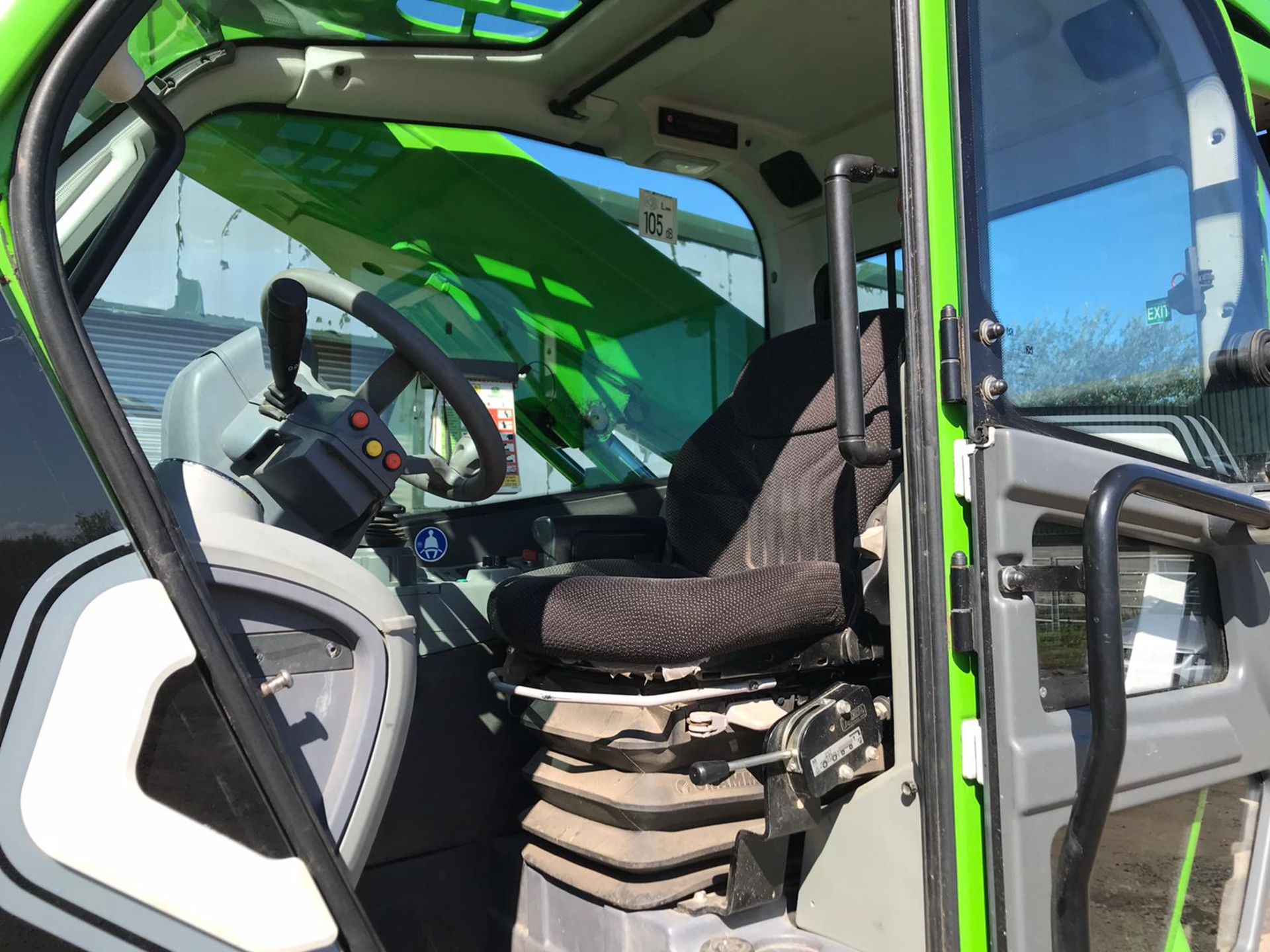 2015 Merlo 156hp 4.2T 7 metre with bucket - Image 5 of 10