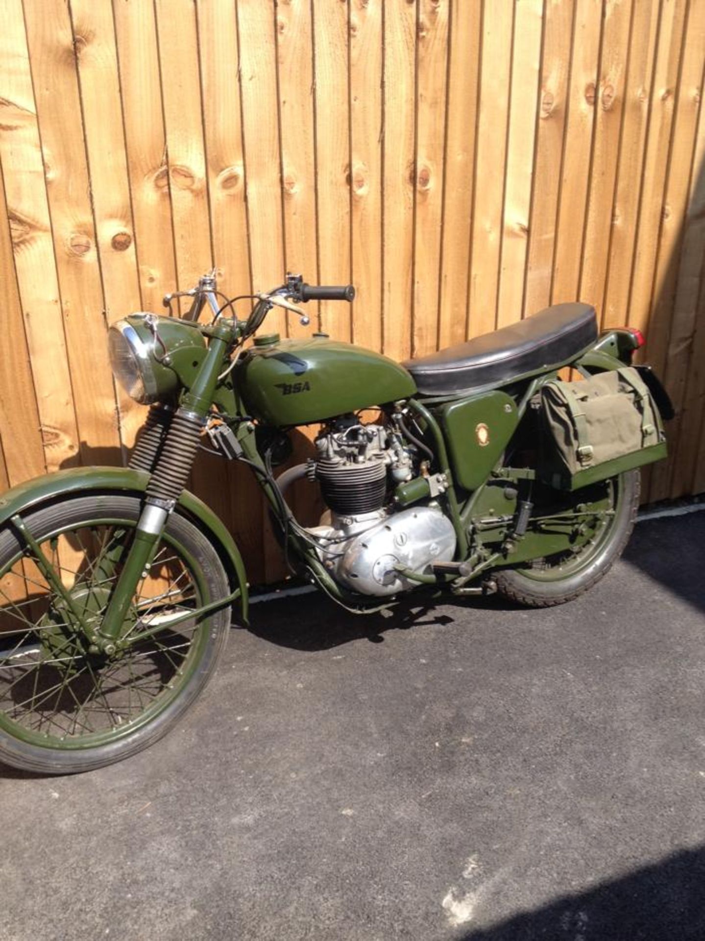 BSA B40 350 cc ex. war department Motorbike - Image 2 of 3