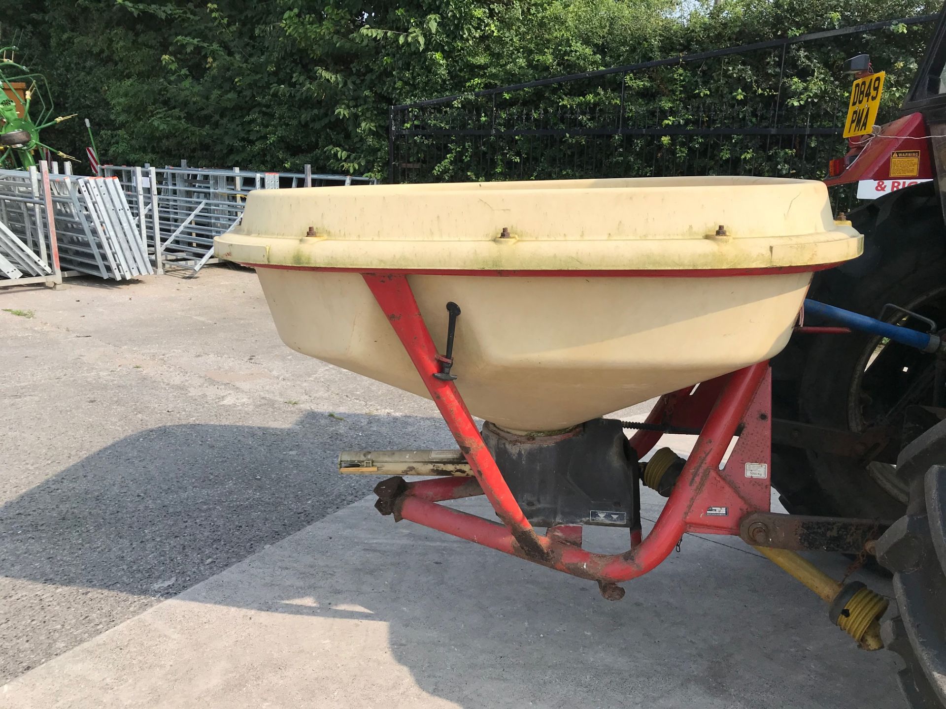 Vicon Fertiliser Spreader